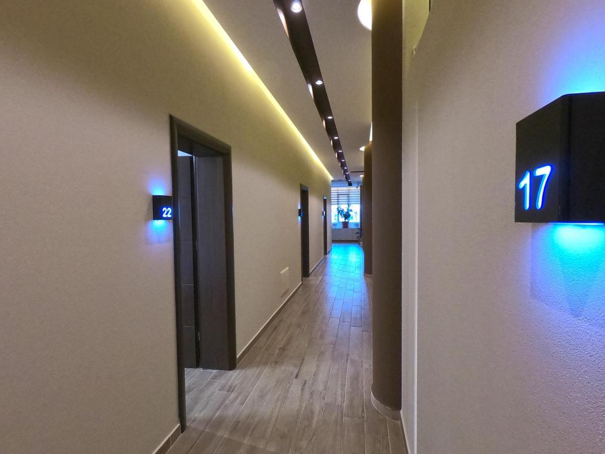 Hotel St.Pauli Shkodër Eksteriør billede