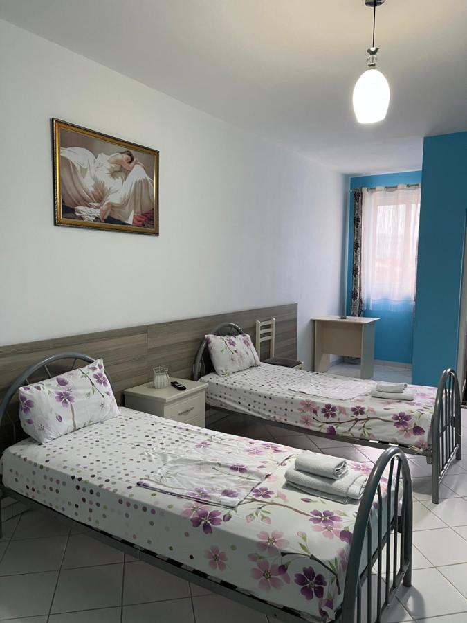 Hotel St.Pauli Shkodër Eksteriør billede
