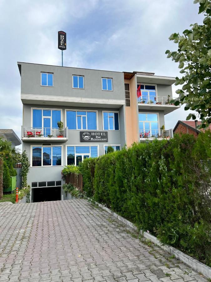 Hotel St.Pauli Shkodër Eksteriør billede