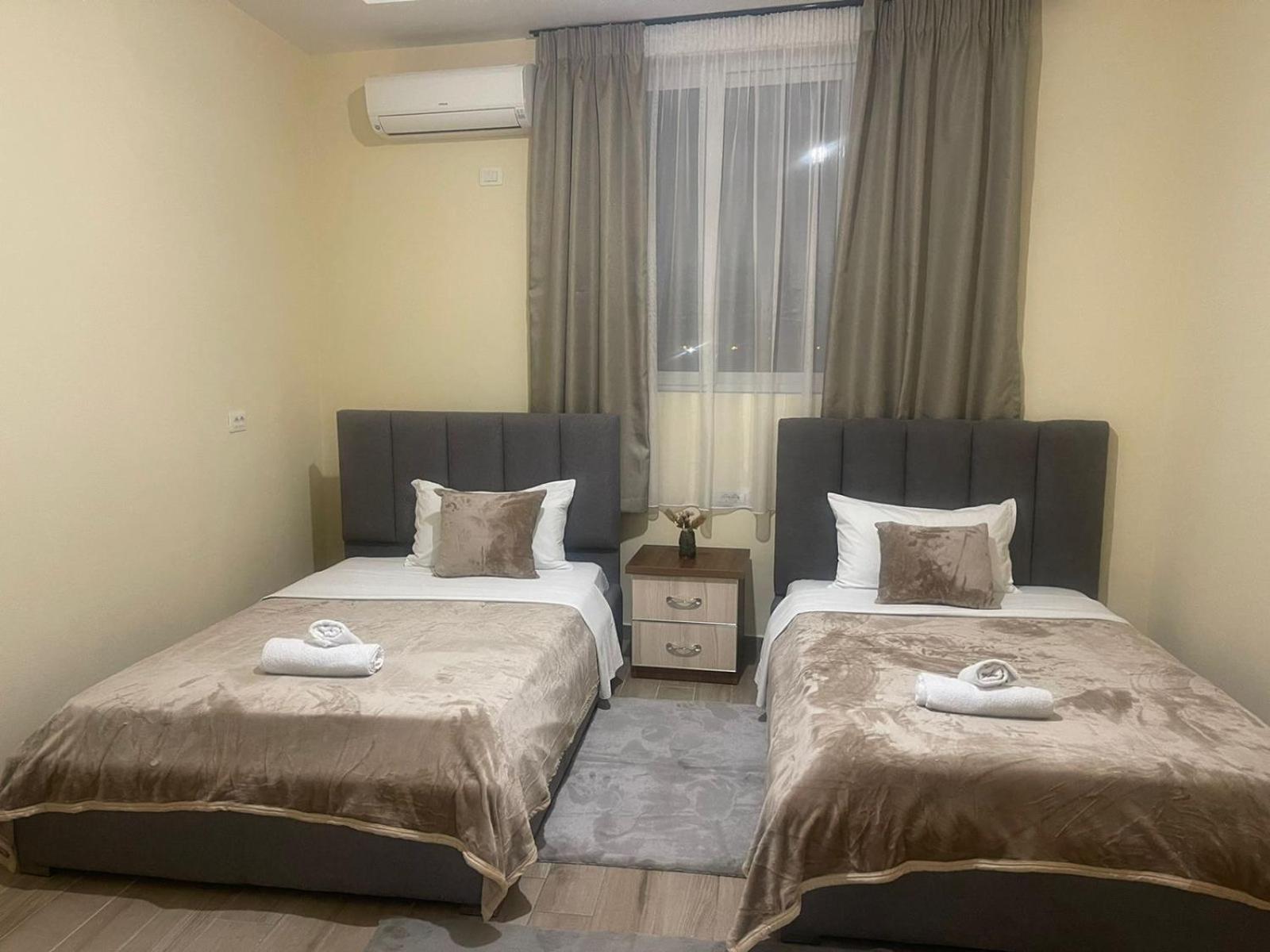 Hotel St.Pauli Shkodër Eksteriør billede