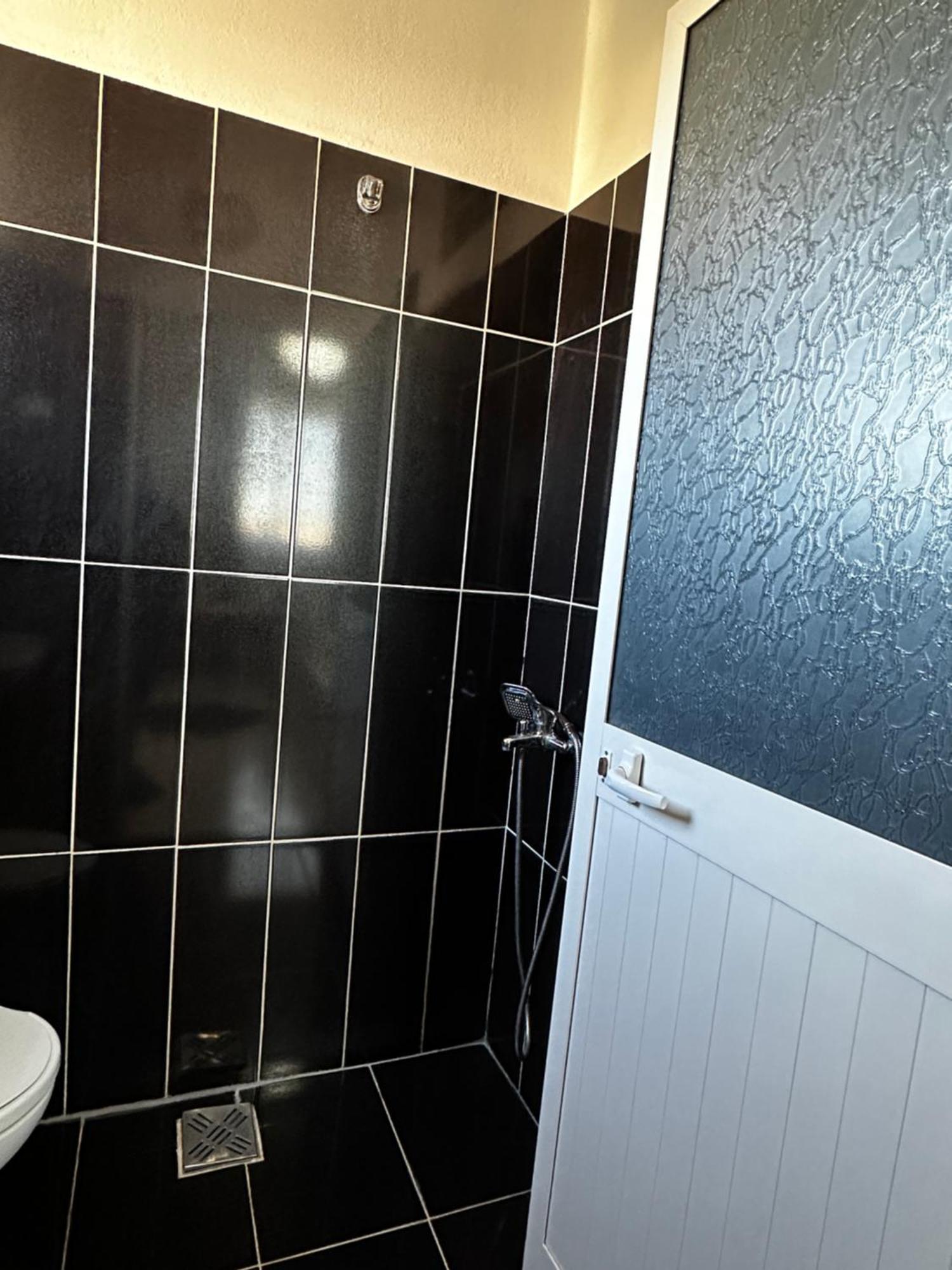 Hotel St.Pauli Shkodër Eksteriør billede